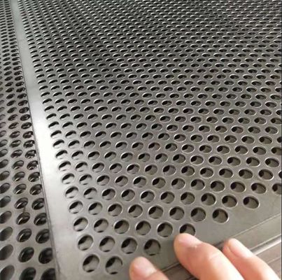 ASTM AISI الفولاذ المقاوم للصدأ لوحة اللكم 0.3 مم SUS304L ثقب دائري مدلفن على البارد
