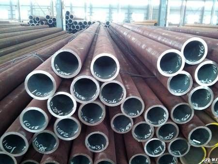 AISI 1340 أنبوب غير ملحوم مسحوب على البارد 200 مم API 5DP API 7- 1 أنبوب حفر