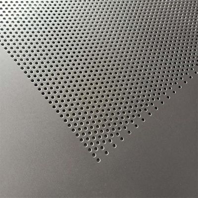 AISI SS321 صفيحة مثقوبة من الفولاذ المقاوم للصدأ بفتحة دائرية ASTM