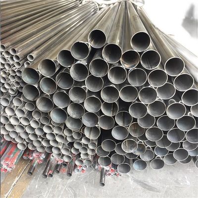 ASTM A554 أنابيب الفولاذ المقاوم للصدأ الملحومة 304 جدار رقيق 16 م - 200 مم مستديرة مجوفة