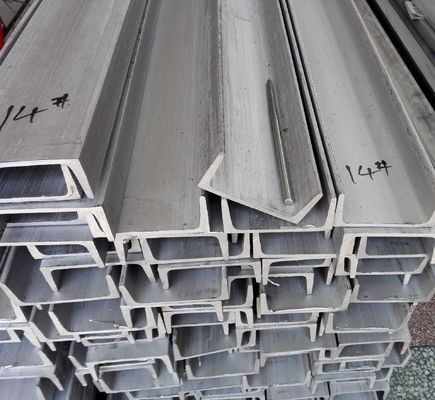 AISI SS430304 15 مم الفولاذ المقاوم للصدأ قضيب مربع شريط سحب على البارد 19 م
